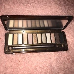 Nude Collection palette